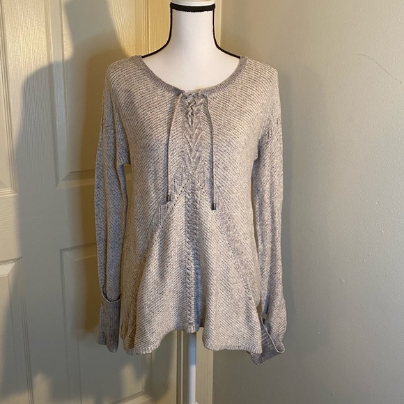 Knox Rose, grey long sleeve sweater, medium